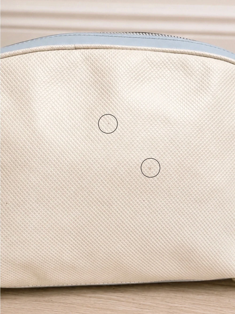 Vintage Bottega Veneta Marco Polo Leather Crossbody Bag White Blue Italy